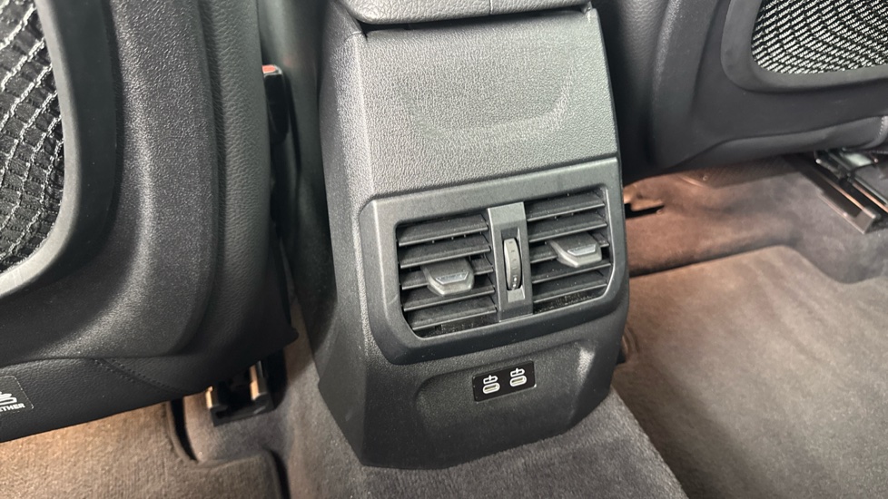 BMW 2 Series 218i [136] M Sport 4dr Petrol Saloon - Image 39