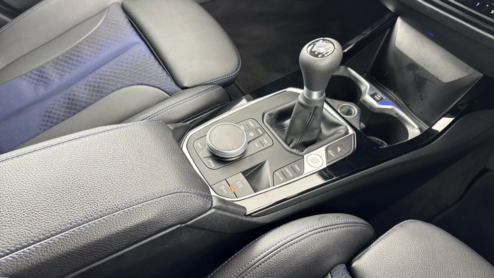 BMW 2 Series 218i [136] M Sport 4dr Petrol Saloon - Image 10