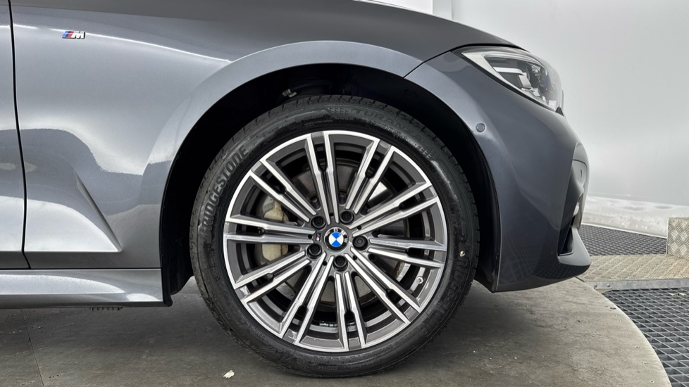 BMW 3 Series 330e M Sport 5dr Step Auto Estate - Image 14