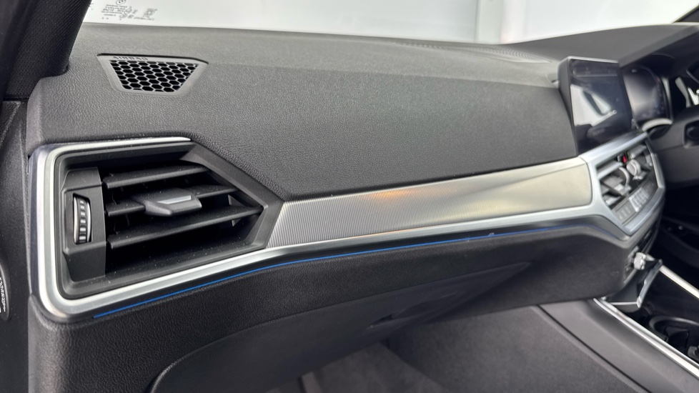 BMW 3 Series 330e M Sport 5dr Step Auto Estate - Image 33