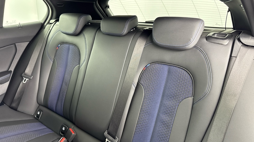 BMW 1 Series 118i [136] M Sport 5dr Step Auto [LCP] Petrol Hatchback - Image 12