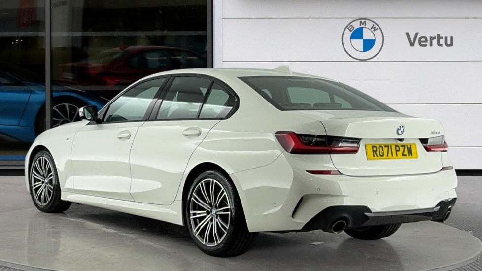 BMW 3 Series 320i M Sport 4dr Step Auto Petrol Saloon - Image 2