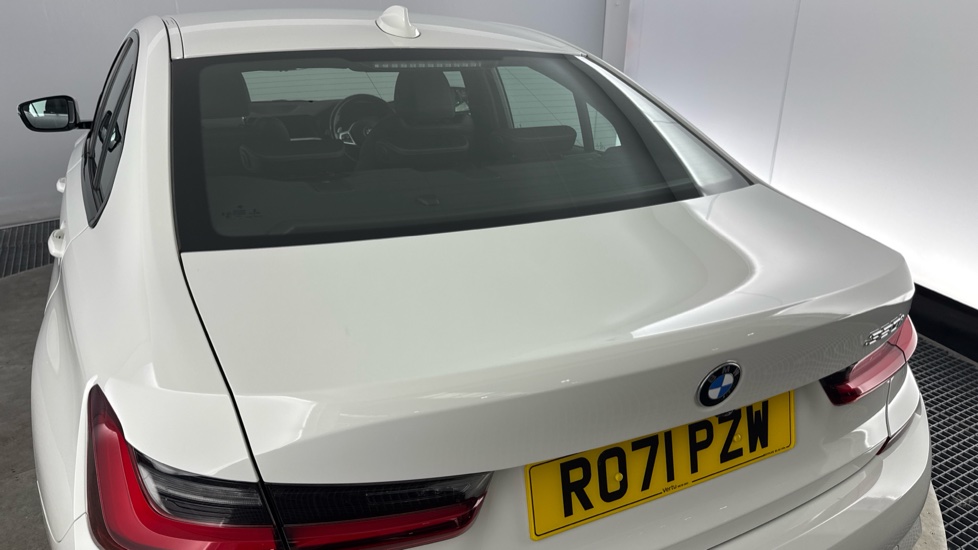 BMW 3 Series 320i M Sport 4dr Step Auto Petrol Saloon - Image 26