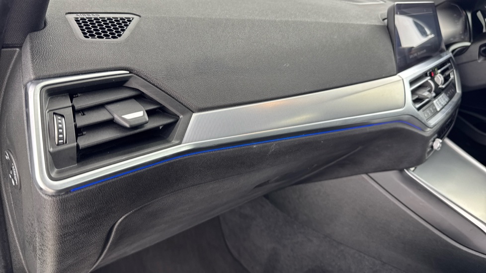 BMW 3 Series 320i M Sport 4dr Step Auto Petrol Saloon - Image 34