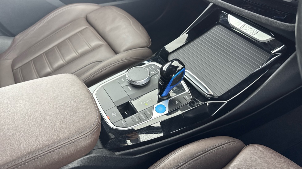 BMW iX3 210kW M Sport 80kWh 5dr Auto Electric Estate - Image 10