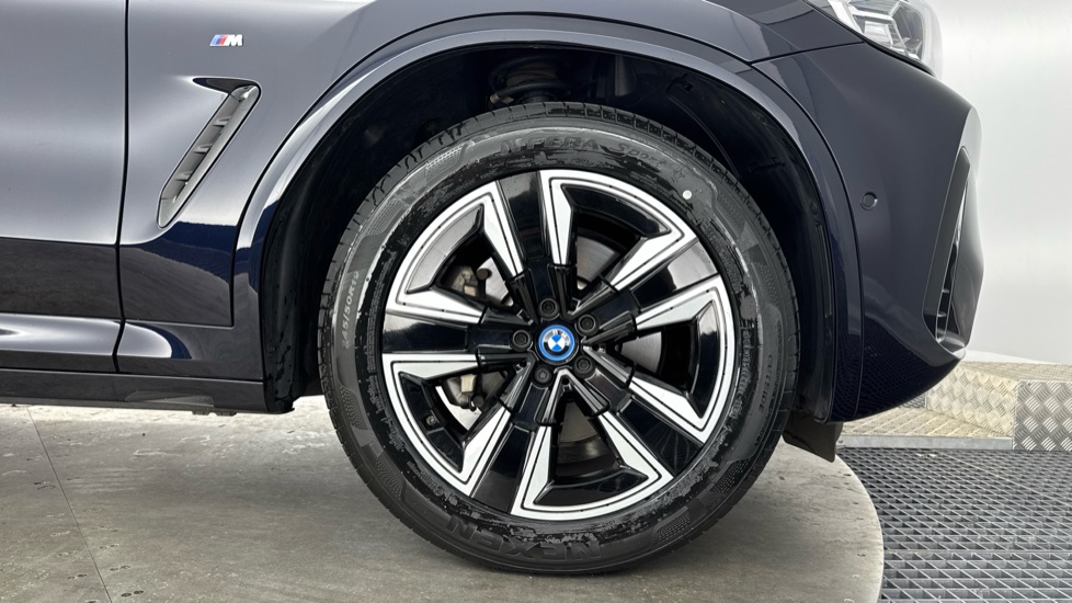 BMW iX3 210kW M Sport 80kWh 5dr Auto Electric Estate - Image 14