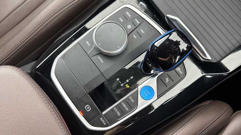 BMW iX3 210kW M Sport 80kWh 5dr Auto Electric Estate - Image 19