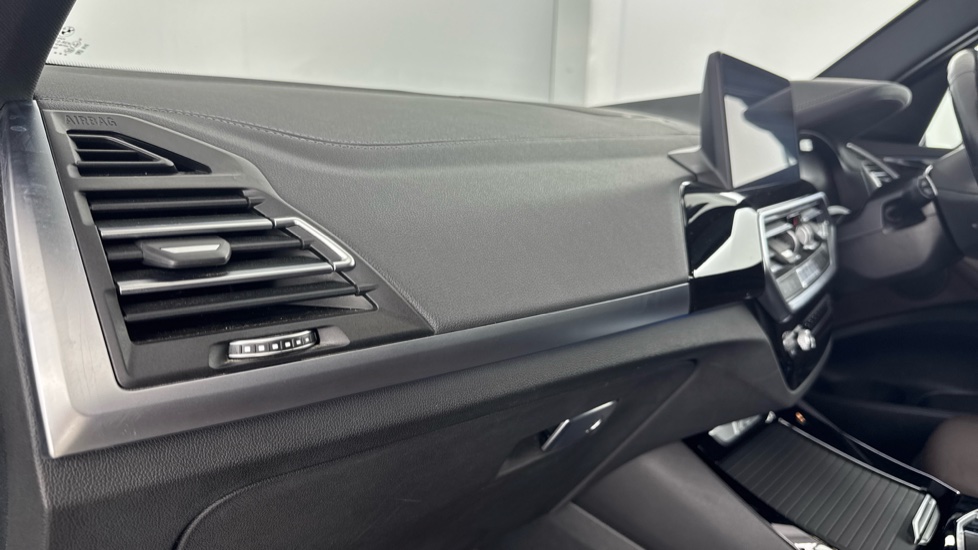 BMW iX3 210kW M Sport 80kWh 5dr Auto Electric Estate - Image 36