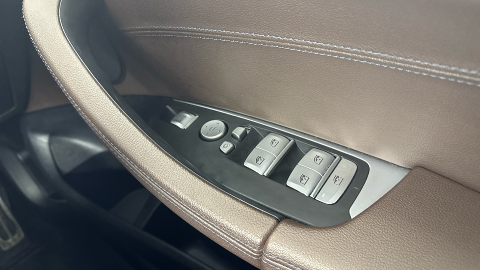 BMW iX3 210kW M Sport 80kWh 5dr Auto Electric Estate - Image 52