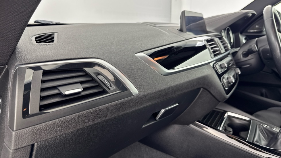 BMW 2 Series 218i M Sport 2dr [Nav] Petrol Coupe - Image 32