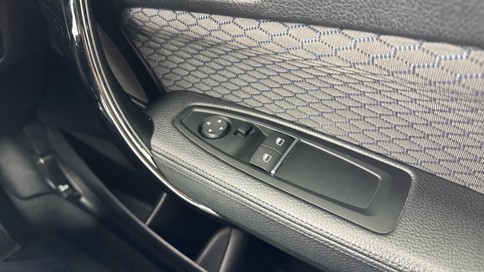 BMW 2 Series 218i M Sport 2dr [Nav] Petrol Coupe - Image 47