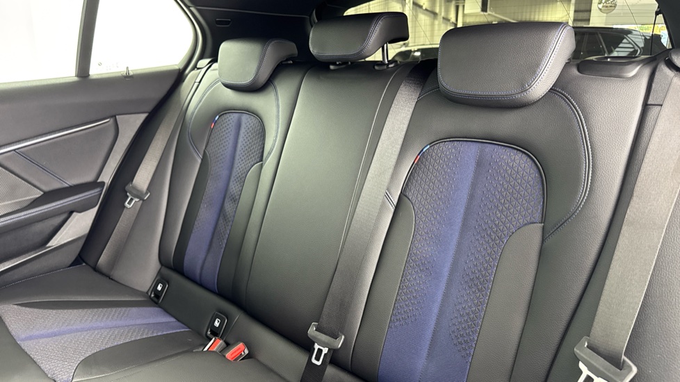 BMW 1 Series 118i [136] M Sport 5dr [Live Cockpit Professional] Petrol Hatchback - Image 12
