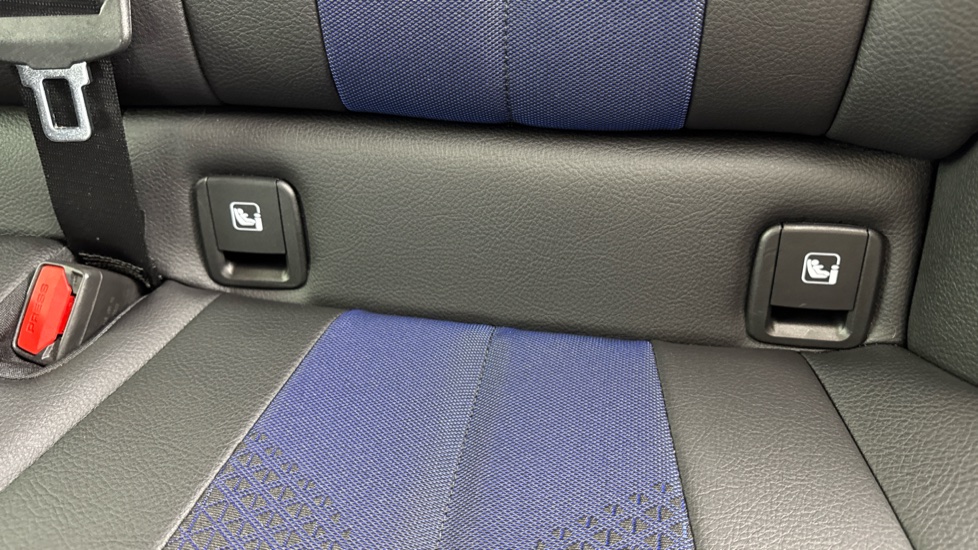 BMW 1 Series 118i [136] M Sport 5dr [Live Cockpit Professional] Petrol Hatchback - Image 36