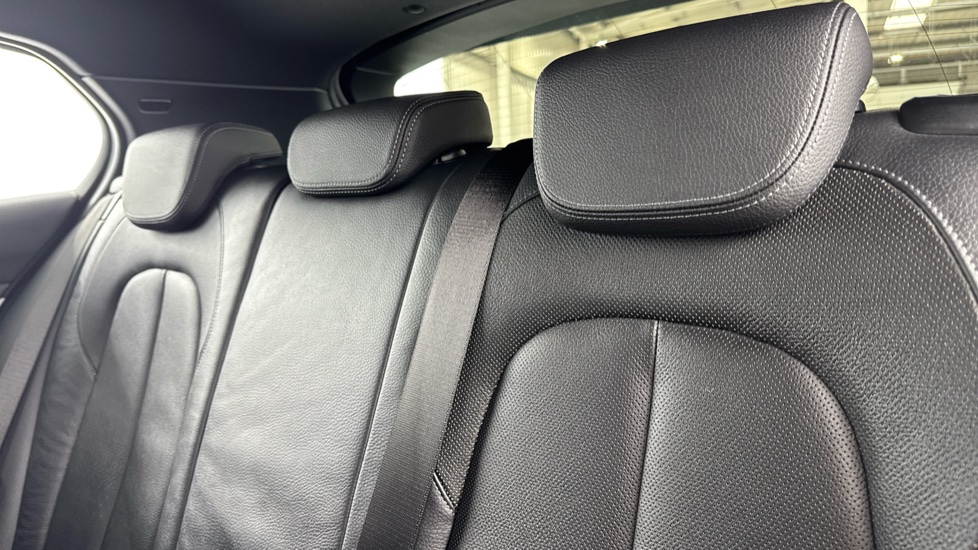 BMW 1 Series 118i M Sport 5dr Step Auto Petrol Hatchback - Image 37
