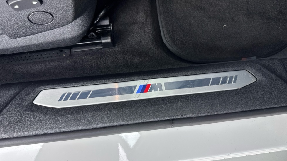 BMW 1 Series 118i M Sport 5dr Step Auto Petrol Hatchback - Image 43