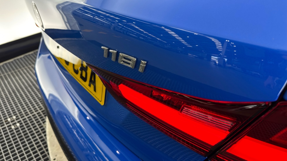 BMW 1 Series 118i [136] M Sport 5dr [Live Cockpit Professional] Petrol Hatchback - Image 39