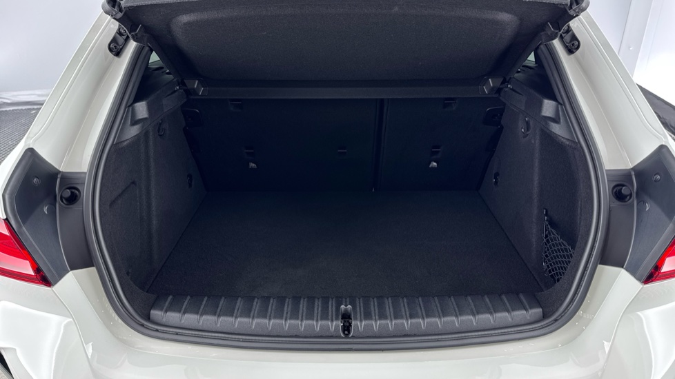 BMW 1 Series 118i [136] M Sport 5dr [Live Cockpit Professional] Petrol Hatchback - Image 13