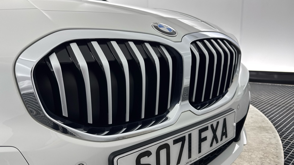 BMW 1 Series 118i [136] M Sport 5dr [Live Cockpit Professional] Petrol Hatchback - Image 37