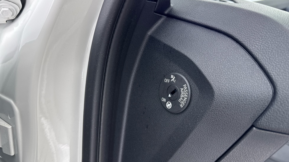 BMW 1 Series 118i [136] M Sport 5dr [Live Cockpit Professional] Petrol Hatchback - Image 46