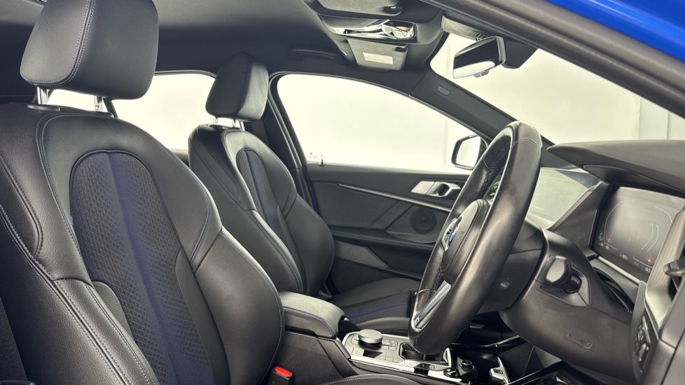 BMW 1 Series 118i M Sport 5dr Petrol Hatchback - Image 11