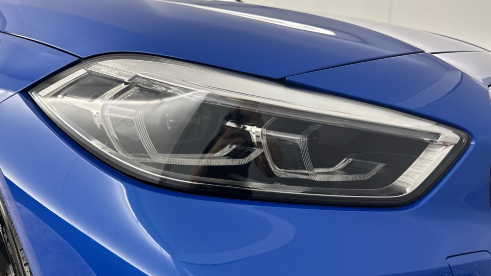 BMW 1 Series 118i M Sport 5dr Petrol Hatchback - Image 23