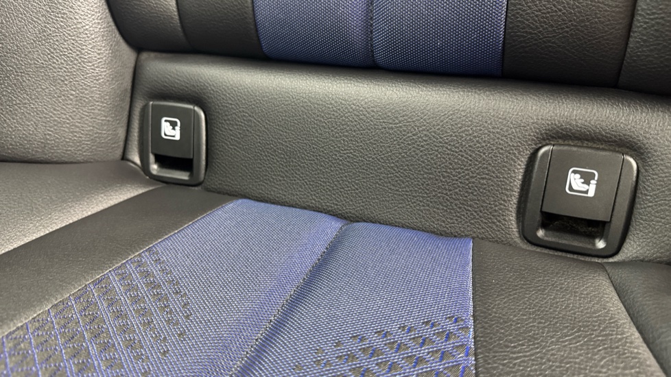 BMW 1 Series 118i M Sport 5dr Petrol Hatchback - Image 37