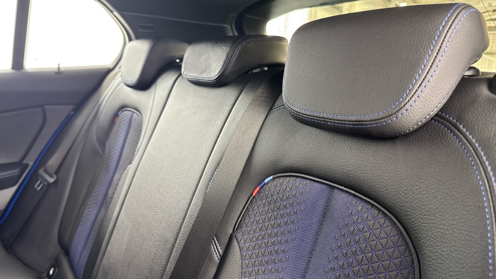 BMW 1 Series 118i M Sport 5dr Petrol Hatchback - Image 38