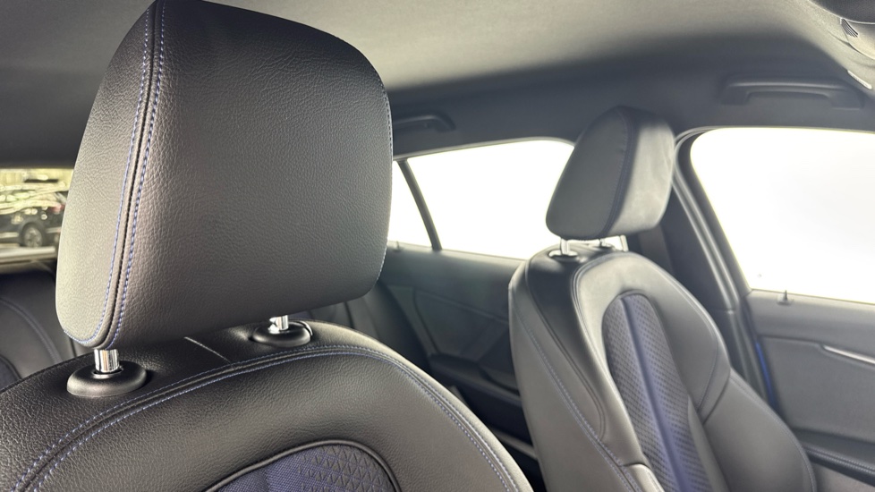 BMW 1 Series 118i M Sport 5dr Petrol Hatchback - Image 44