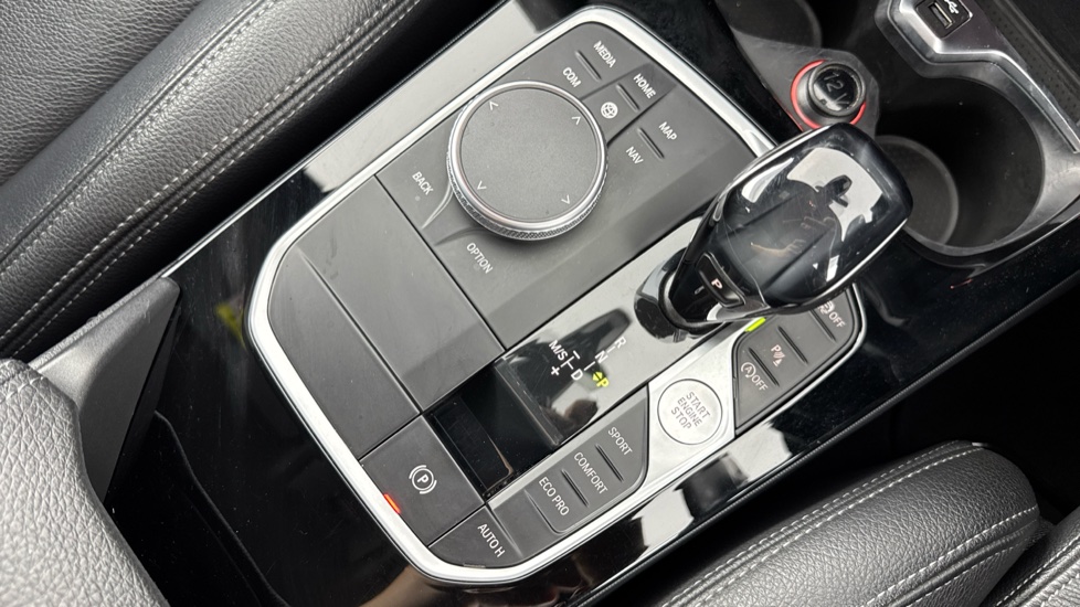 BMW 1 Series 118i M Sport 5dr Step Auto Petrol Hatchback - Image 19