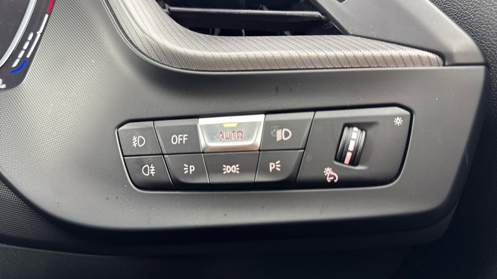 BMW 1 Series 118i M Sport 5dr Step Auto Petrol Hatchback - Image 20