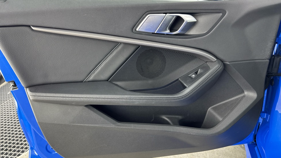 BMW 1 Series 118i M Sport 5dr Step Auto Petrol Hatchback - Image 31
