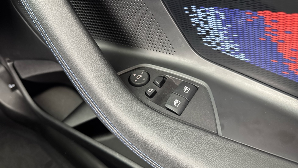 BMW M2 480 2dr Step Auto Petrol Coupe - Image 53