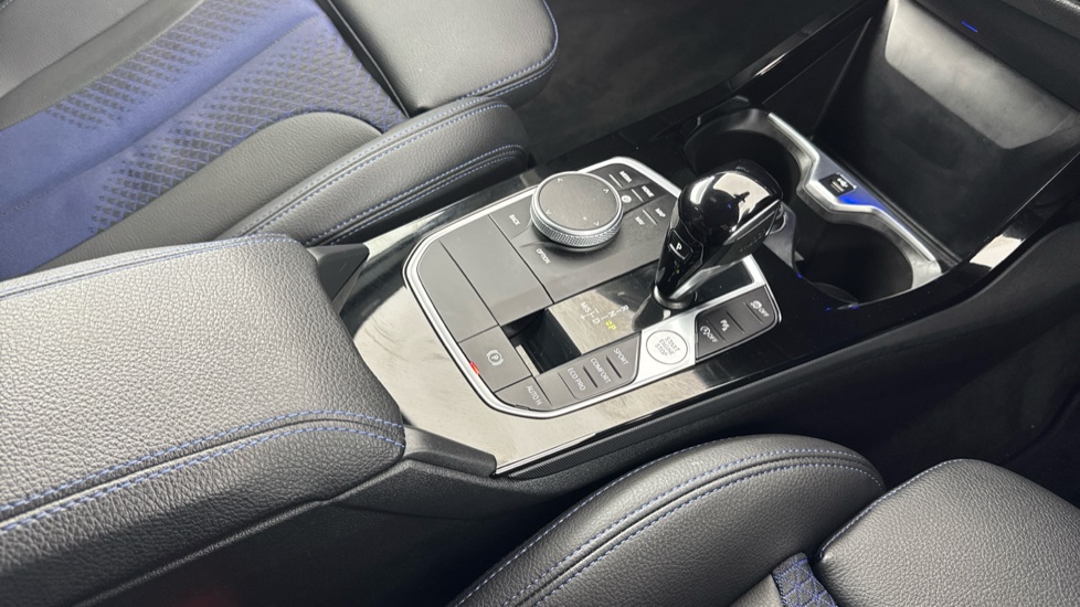 BMW 2 Series 218i [136] M Sport 4dr DCT Petrol Saloon - Image 10
