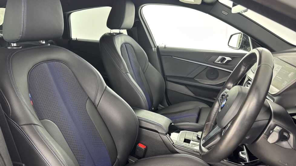 BMW 2 Series 218i [136] M Sport 4dr DCT Petrol Saloon - Image 11