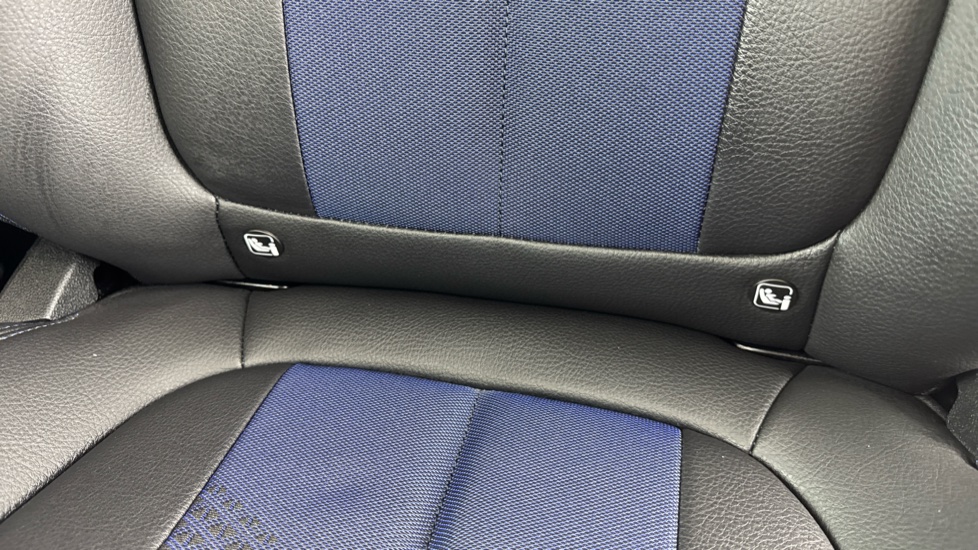 BMW 2 Series 218i [136] M Sport 4dr DCT Petrol Saloon - Image 34