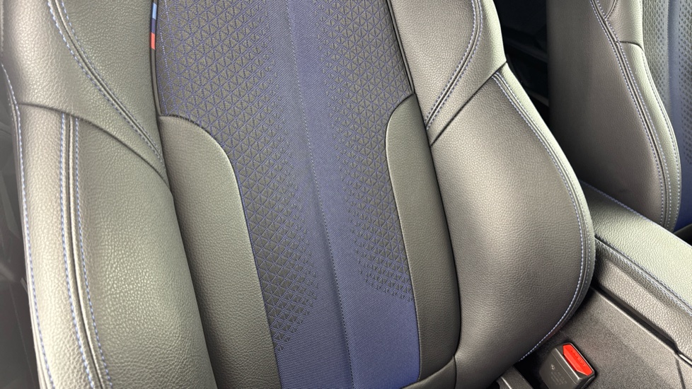 BMW 2 Series 218i [136] M Sport 4dr DCT Petrol Saloon - Image 43