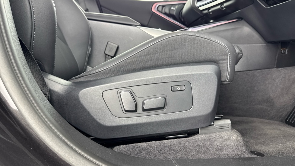 BMW X3 20 xDrive M Sport 5dr Step Auto Petrol Estate - Image 48