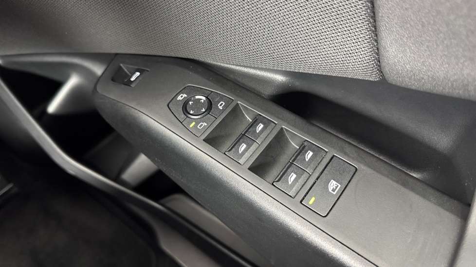 BMW X3 20 xDrive M Sport 5dr Step Auto Petrol Estate - Image 52