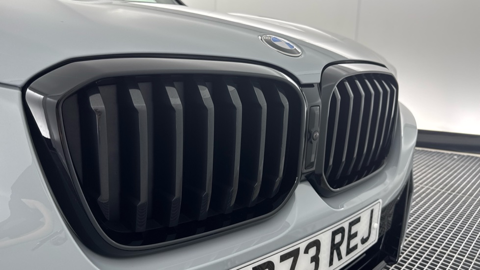 BMW X3 xDrive30d MHT M Sport 5dr Auto Diesel Estate - Image 34