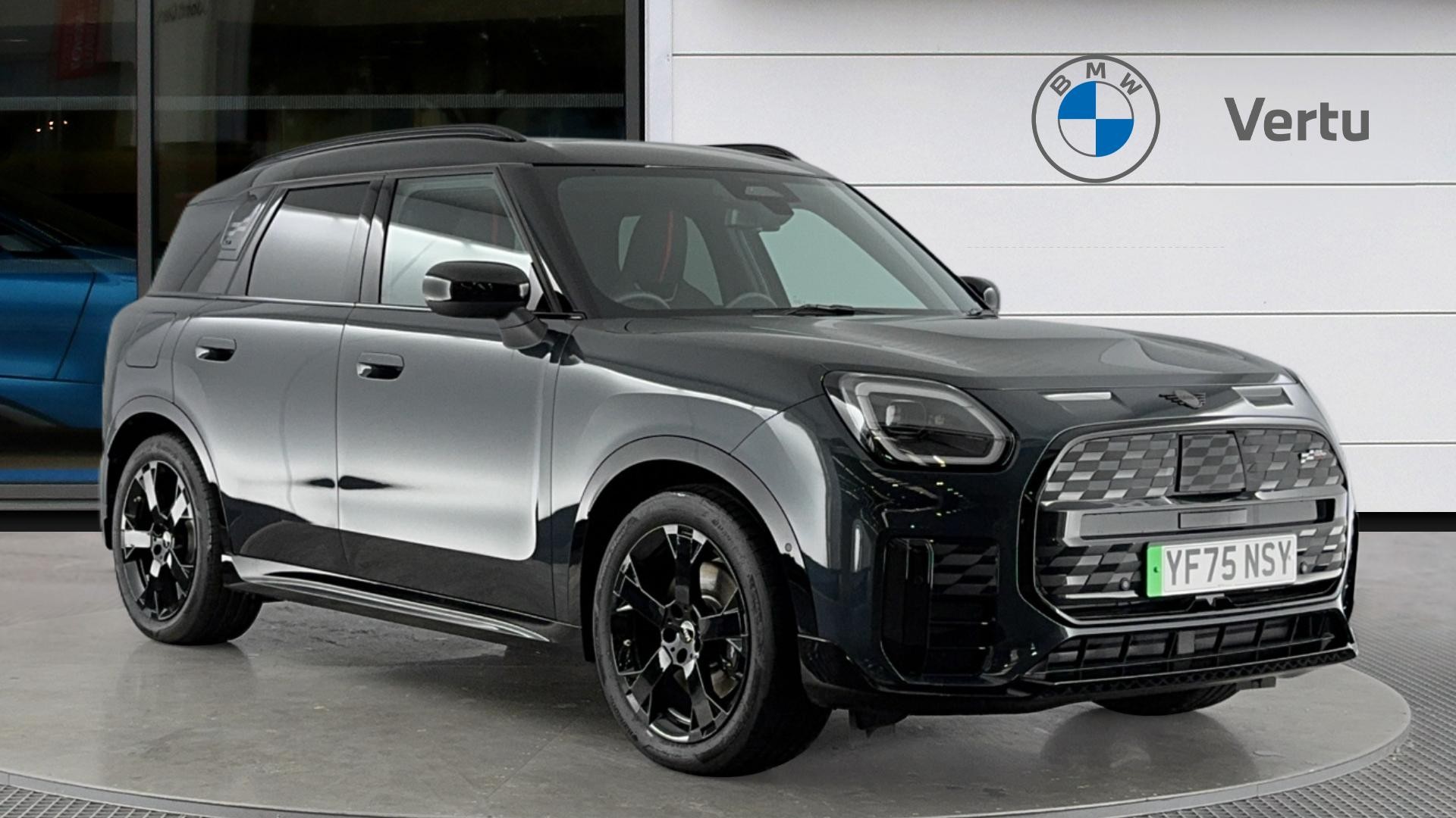 MINI Countryman listing photo