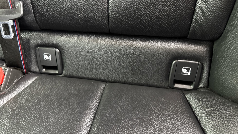 BMW 1 Series 118i M Sport 5dr Step Auto Petrol Hatchback - Image 36