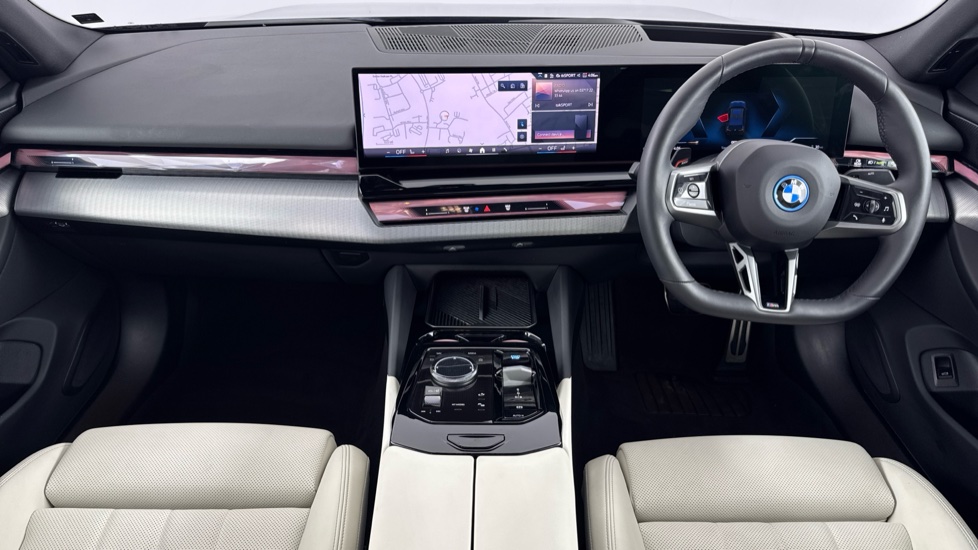 BMW i5 250kW eDrive40 M Sport 84kWh 4dr Auto Electric Saloon - Image 4