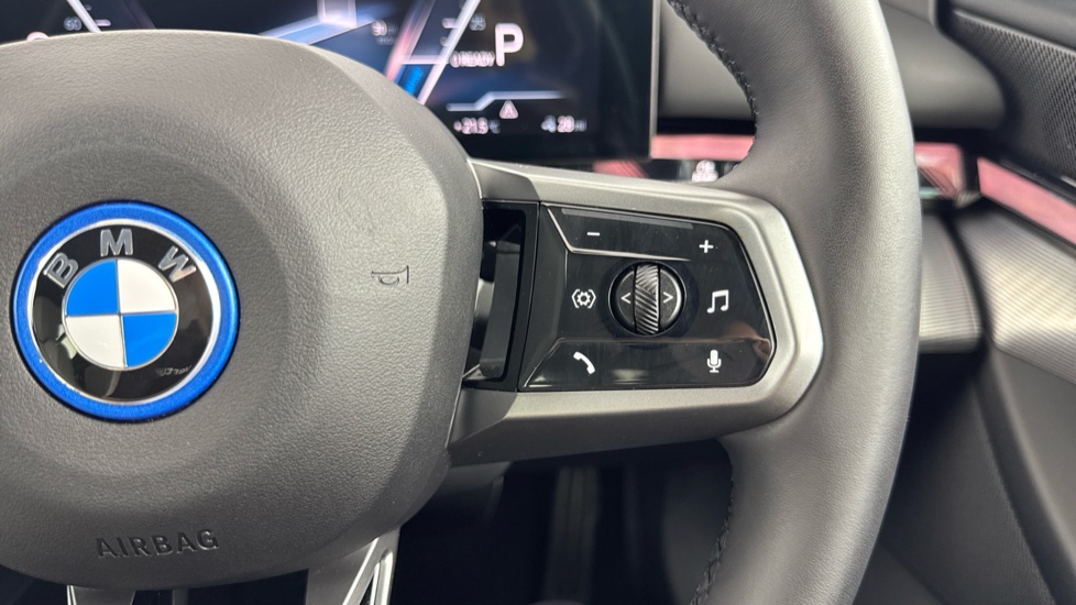 BMW i5 250kW eDrive40 M Sport 84kWh 4dr Auto Electric Saloon - Image 18