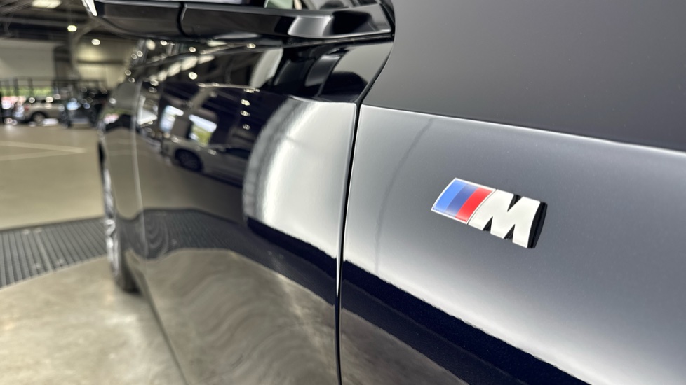 BMW i5 250kW eDrive40 M Sport 84kWh 4dr Auto Electric Saloon - Image 32
