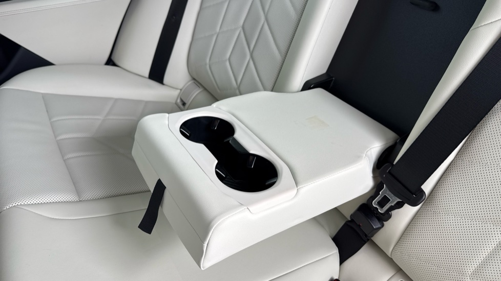 BMW i5 250kW eDrive40 M Sport 84kWh 4dr Auto Electric Saloon - Image 42