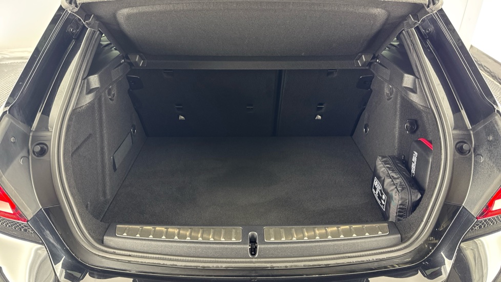 BMW 1 Series 118i M Sport 5dr Step Auto Petrol Hatchback - Image 13