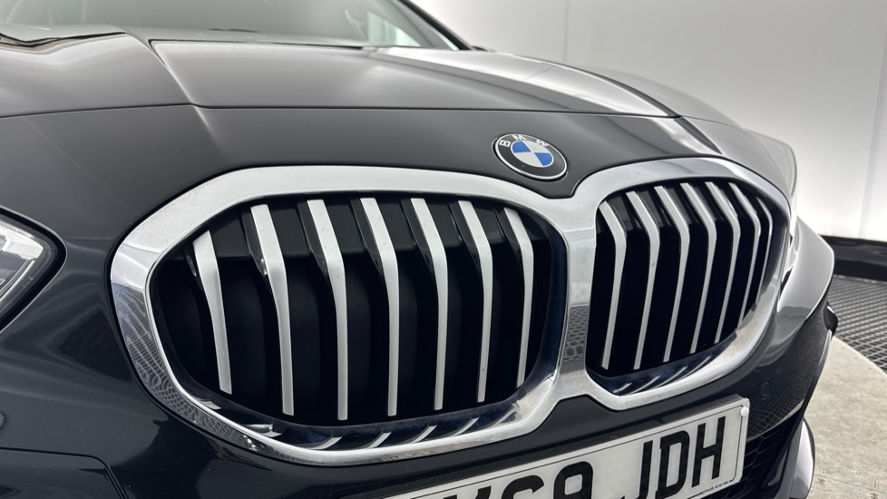 BMW 1 Series 118i M Sport 5dr Step Auto Petrol Hatchback - Image 30