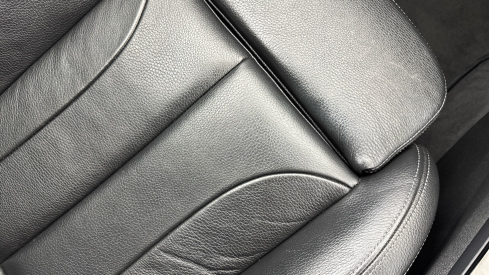BMW 1 Series 118i M Sport 5dr Step Auto Petrol Hatchback - Image 44