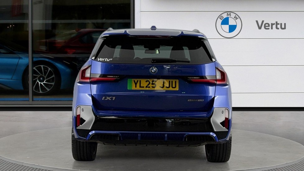 BMW iX1 150kW eDrive20 Shadow Edition 65kWh 5dr Auto Electric Estate - Image 15