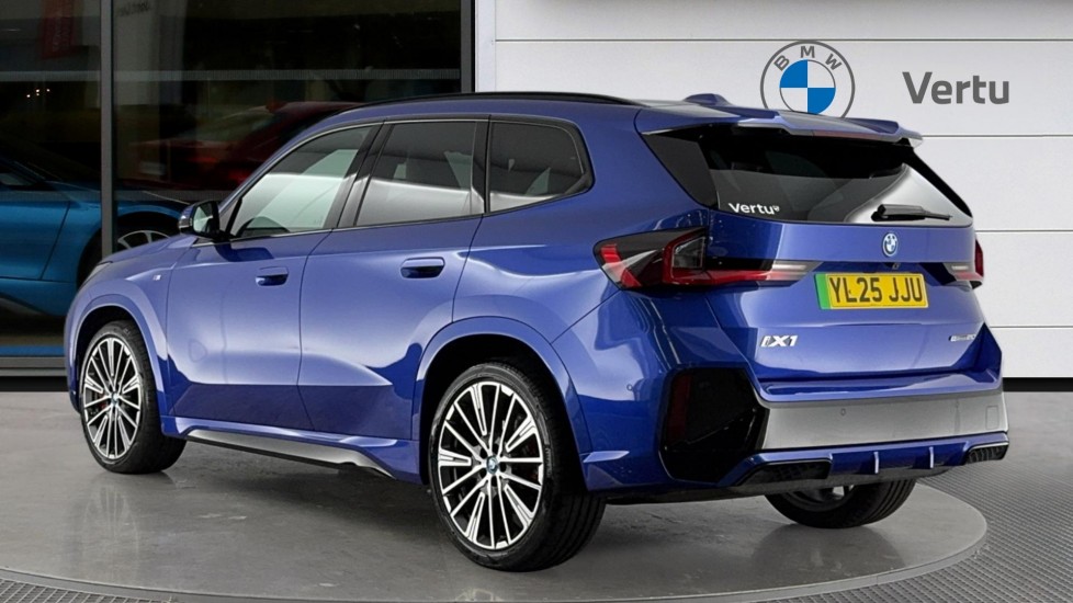 BMW iX1 150kW eDrive20 Shadow Edition 65kWh 5dr Auto Electric Estate - Image 2